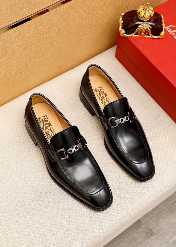Ferragamo sz38-44 hnq1121